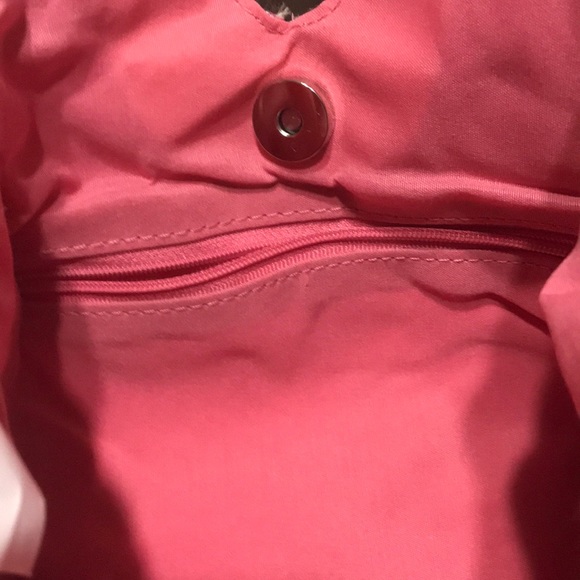 Stylish Handbag - Picture 6 of 8